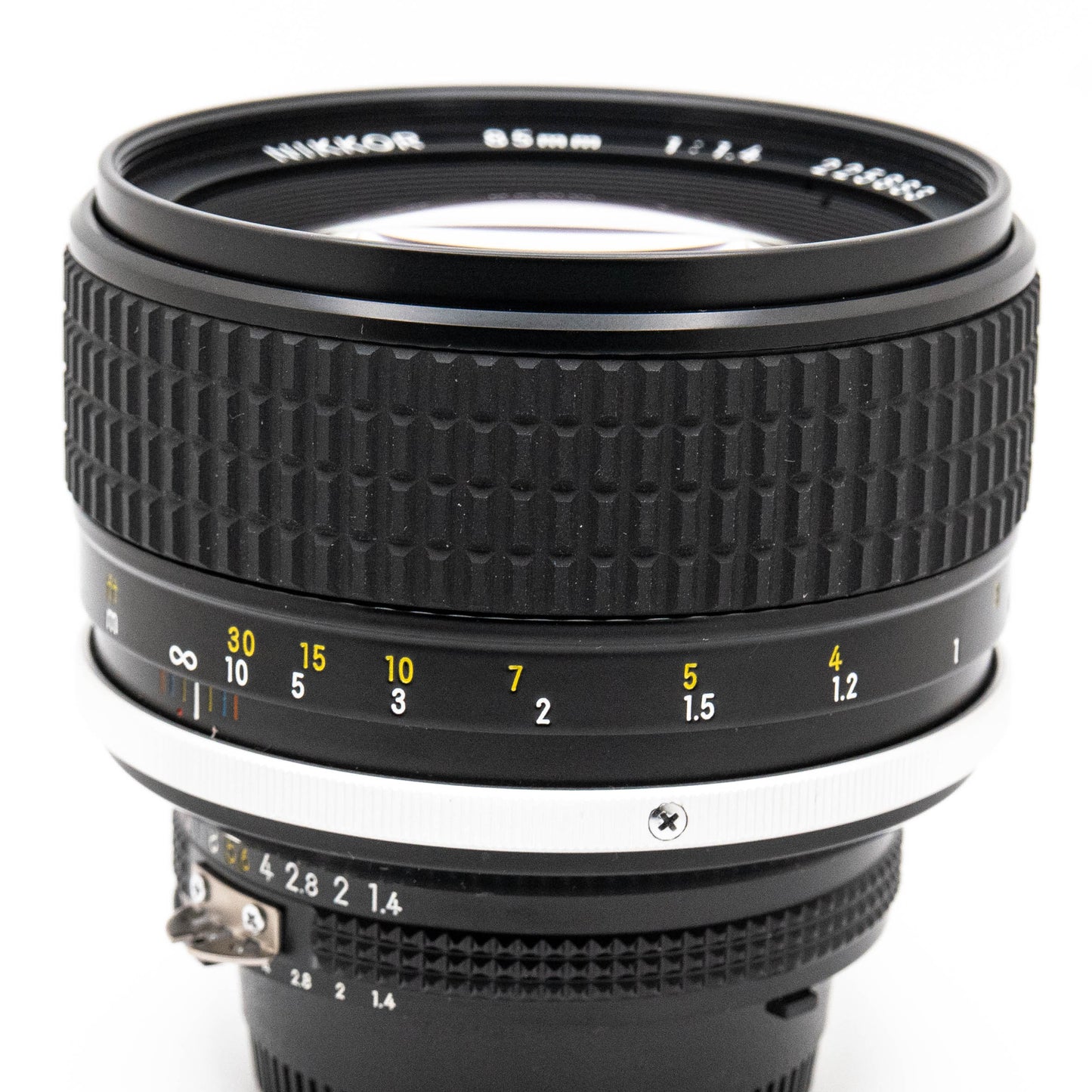Pre-Owned Nikon 85mm f1.4 Ais lens #225883