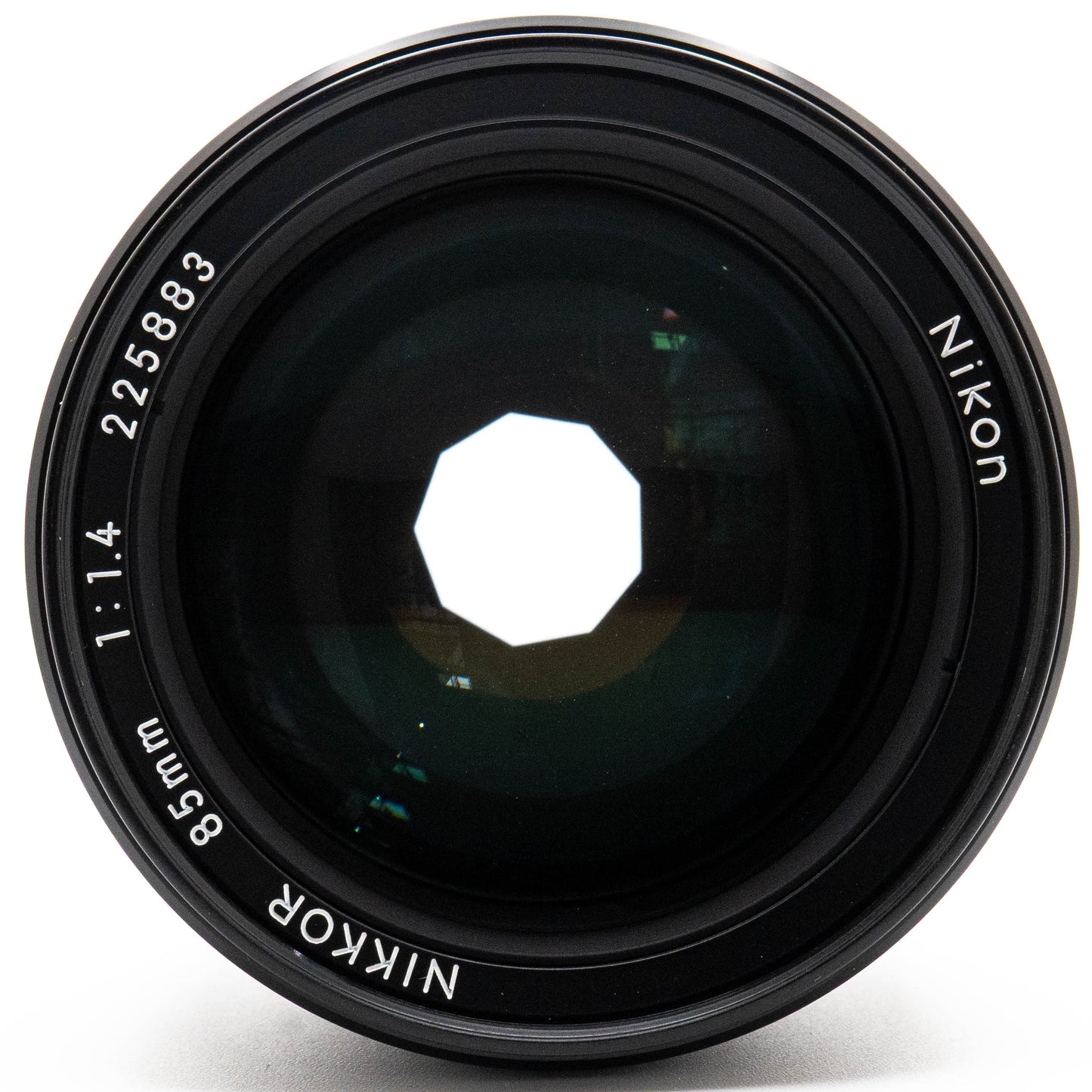 Pre-Owned Nikon 85mm f1.4 Ais lens #225883