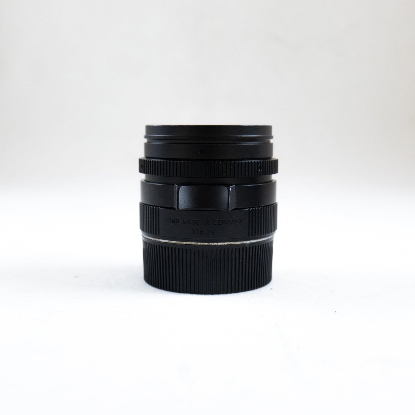 Pre-Owned Leica 28mm f2 Summicron-M ASPH. #3913635
