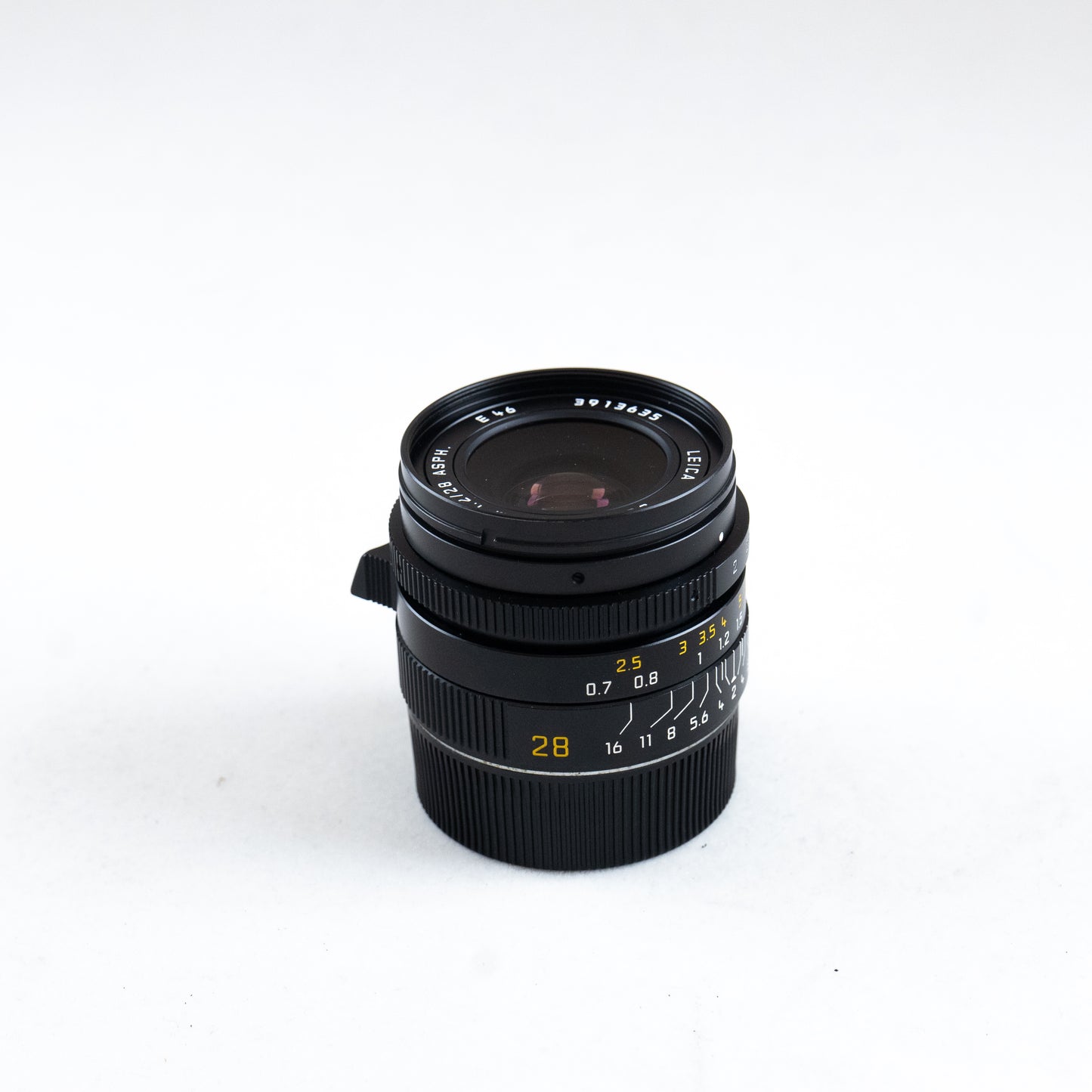 Pre-Owned Leica 28mm f2 Summicron-M ASPH. #3913635