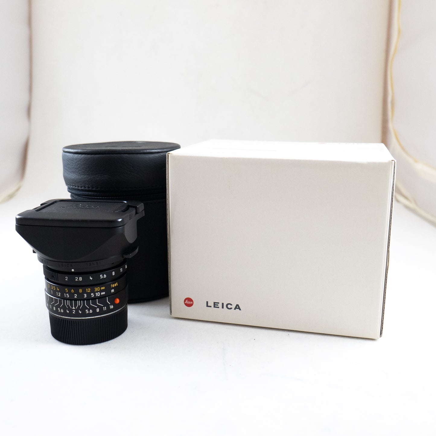 Pre-Owned Leica 28mm f2 Summicron-M ASPH. #3913635