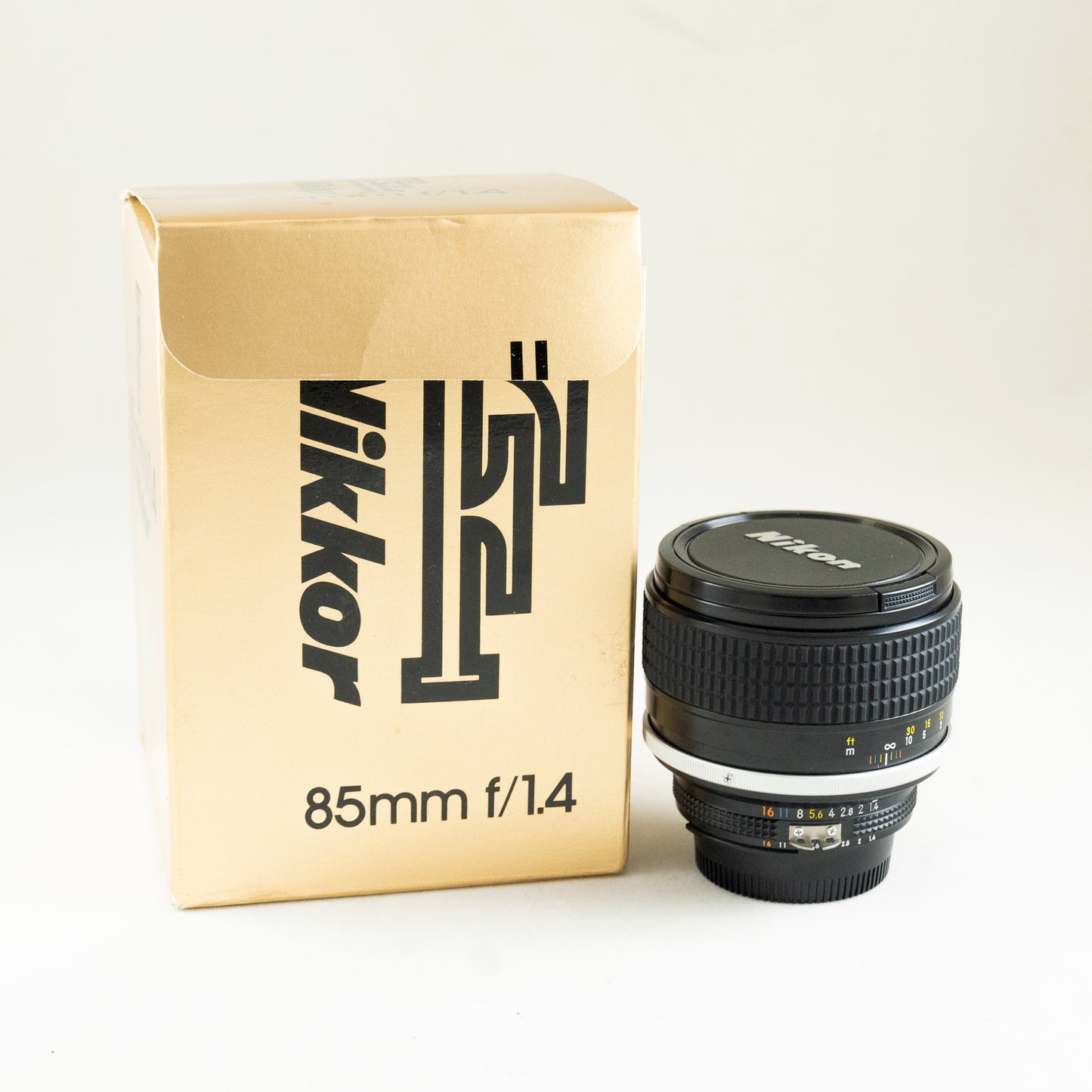 Pre-Owned Nikon 85mm f1.4 Ai-S Nikkor #219498