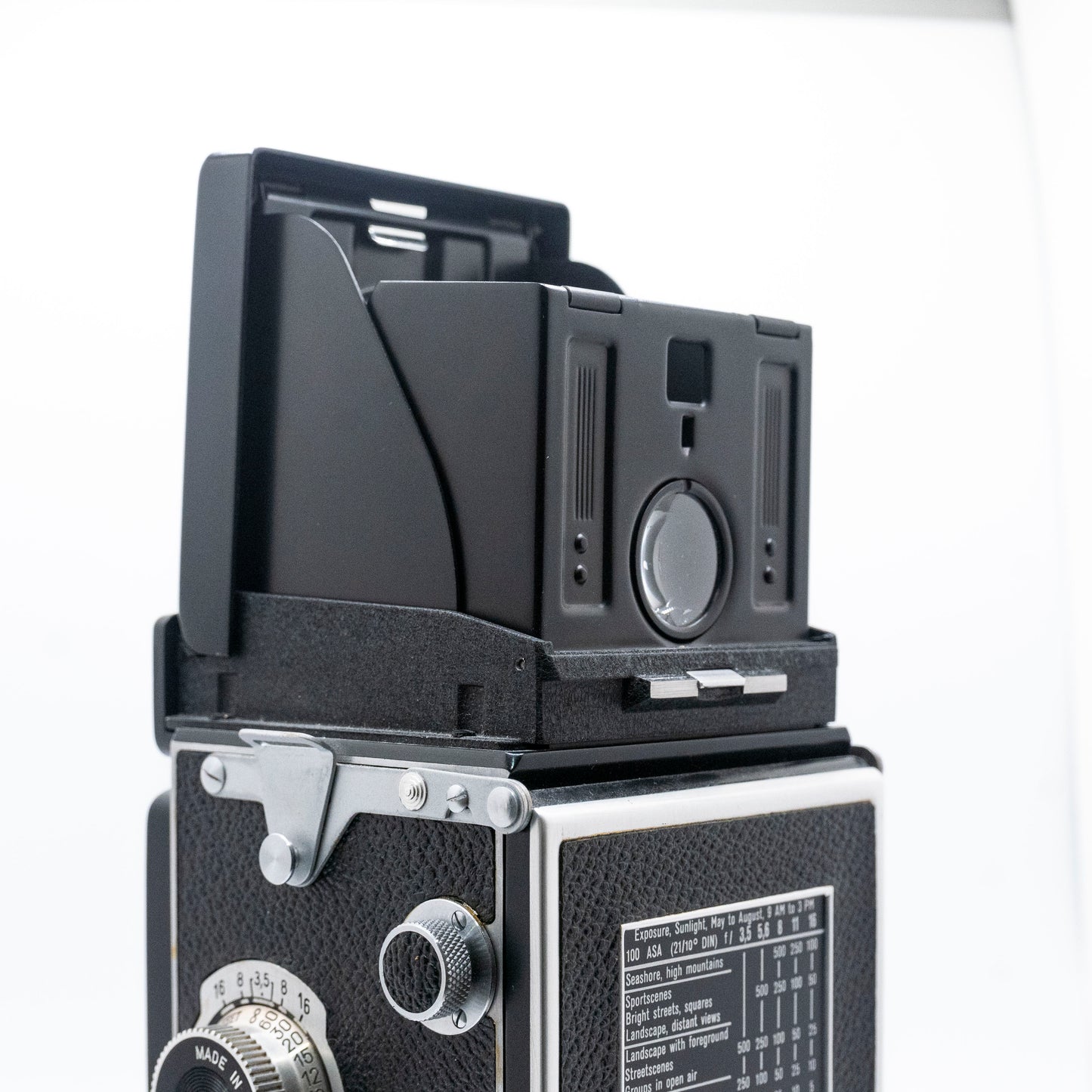 Pre-Owned Rolleiflex f3.5A TLR Film Camera