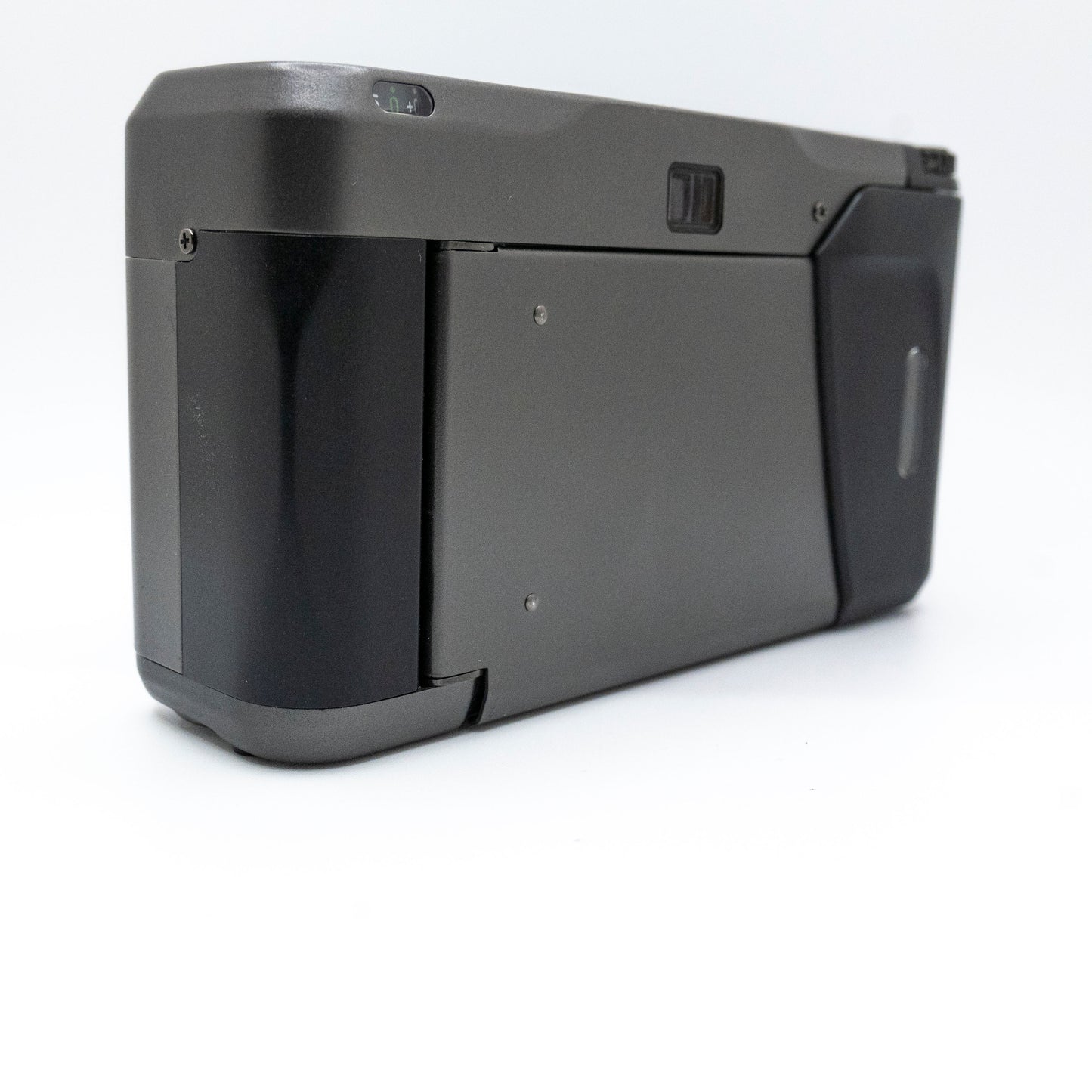 Pre-Owned Contax T2 "Titan"
