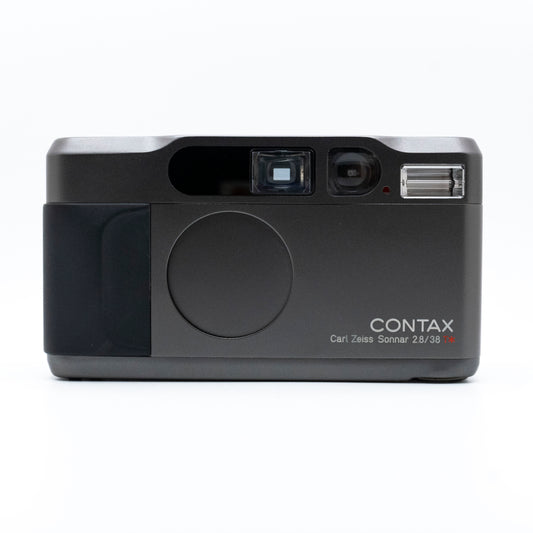 Pre-Owned Contax T2 "Titan"