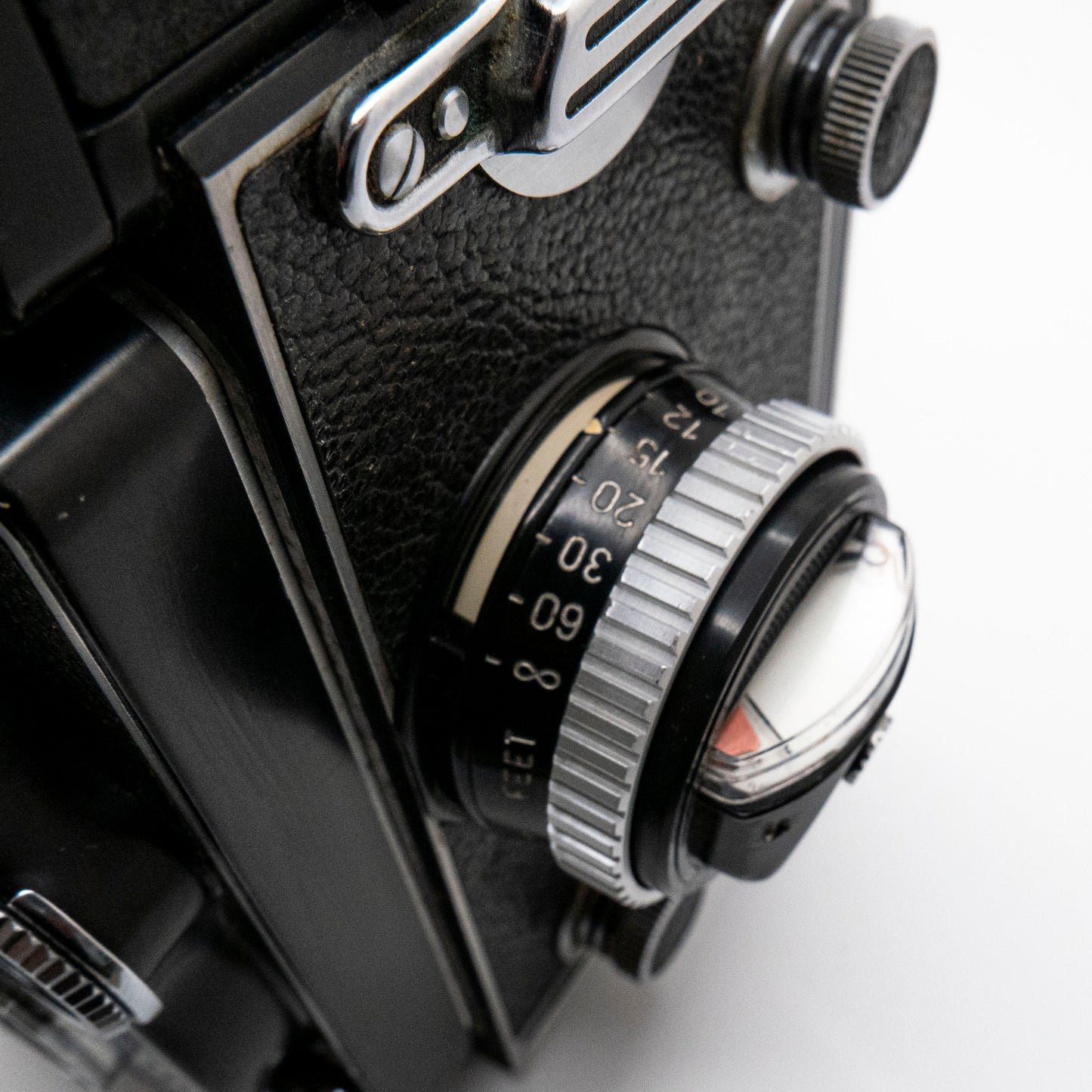 Pre-Owned Rolleiflex TLR with Schneider 75mm f/3.5 Lens #2200548
