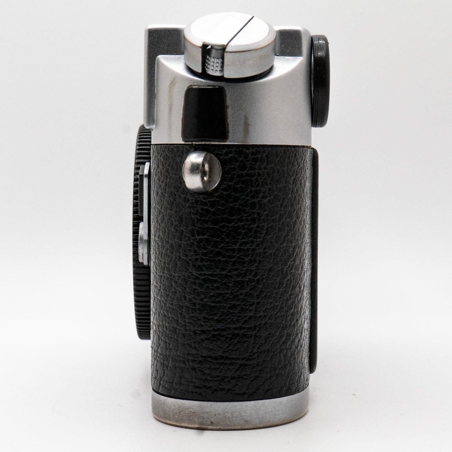 Pre-Owned Leica M6 0.72 #1739468