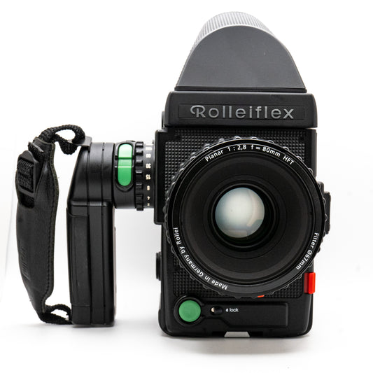 Pre-Owned Rolleiflex 6008 Professional Kit #712350016