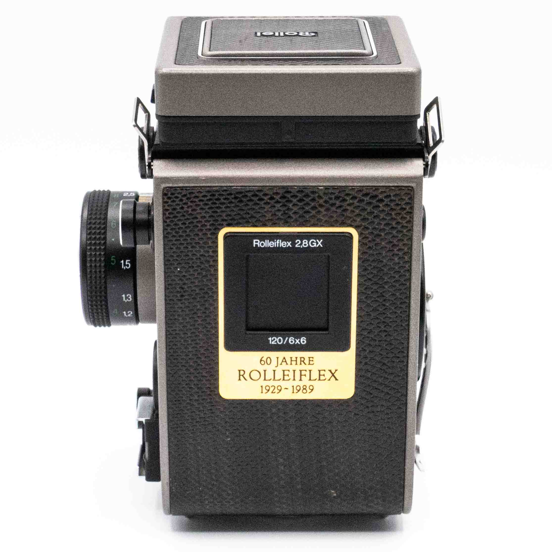 フィルムカメラ Rolleikess GERMANY Crystal Glass Replica of the Rolleiflex 2.8 Camera - Getty