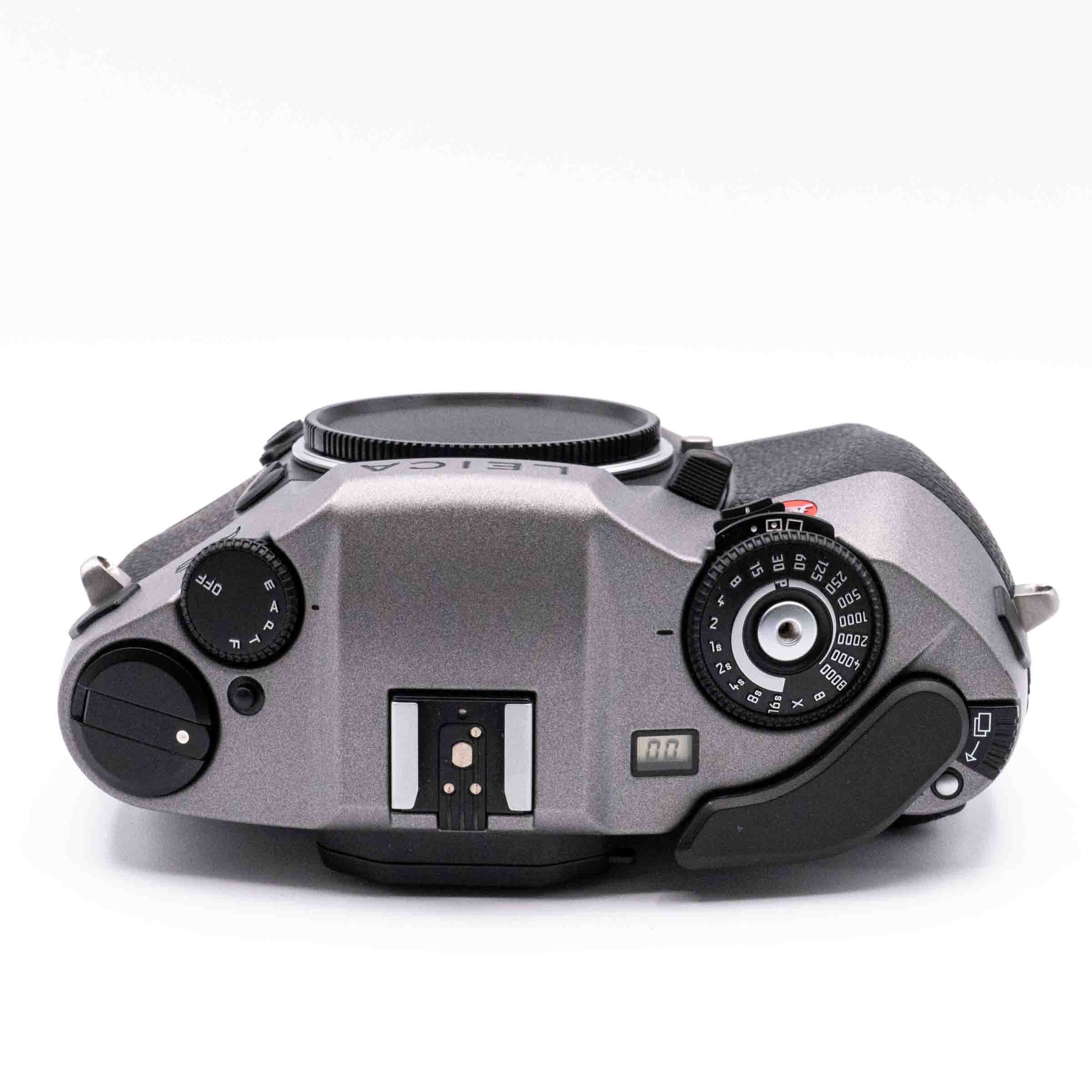 Pre-Owned Leica R9 
