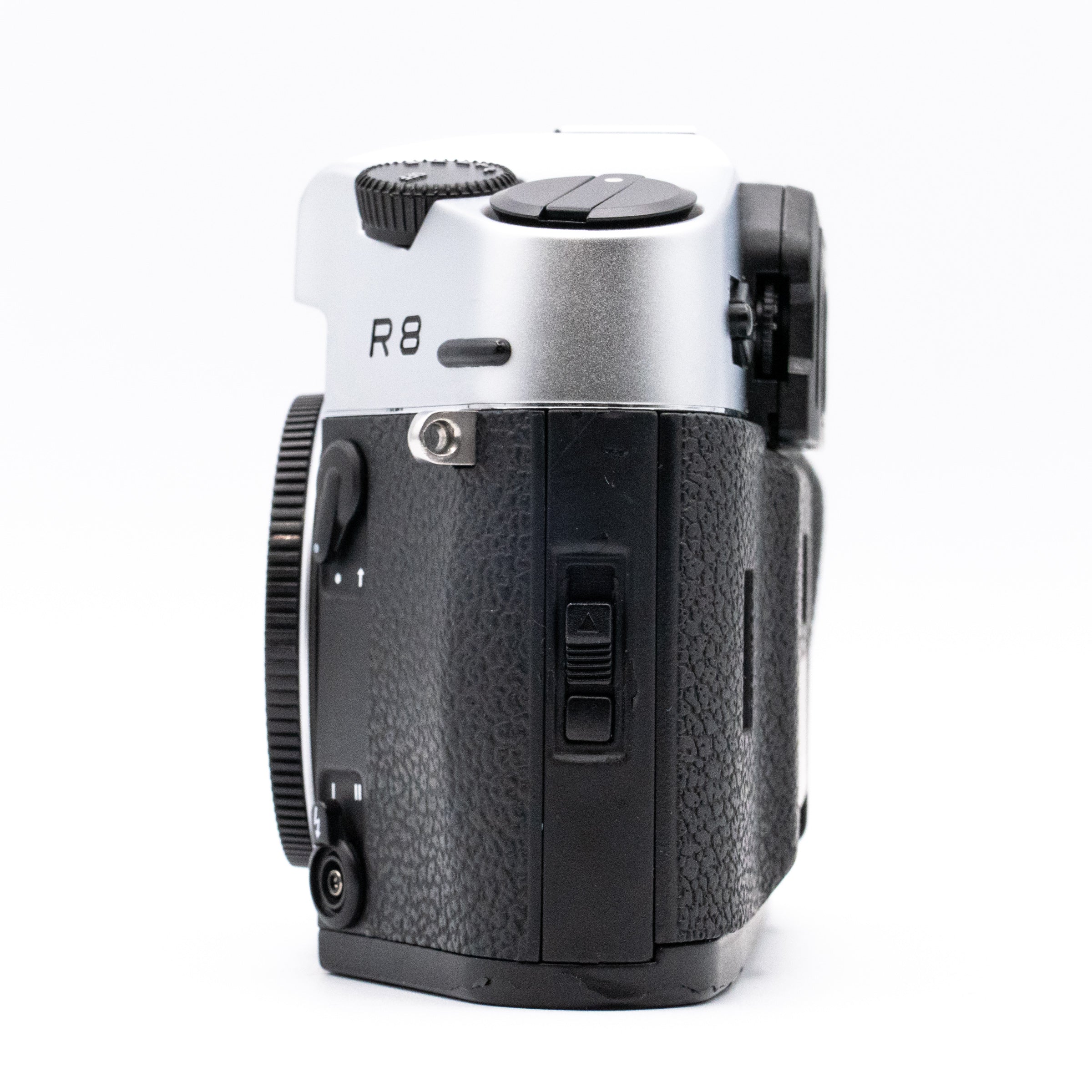 LEICA R8 シルバー ボディ Used Leica R8 Silver #2291304 – KameraHaus