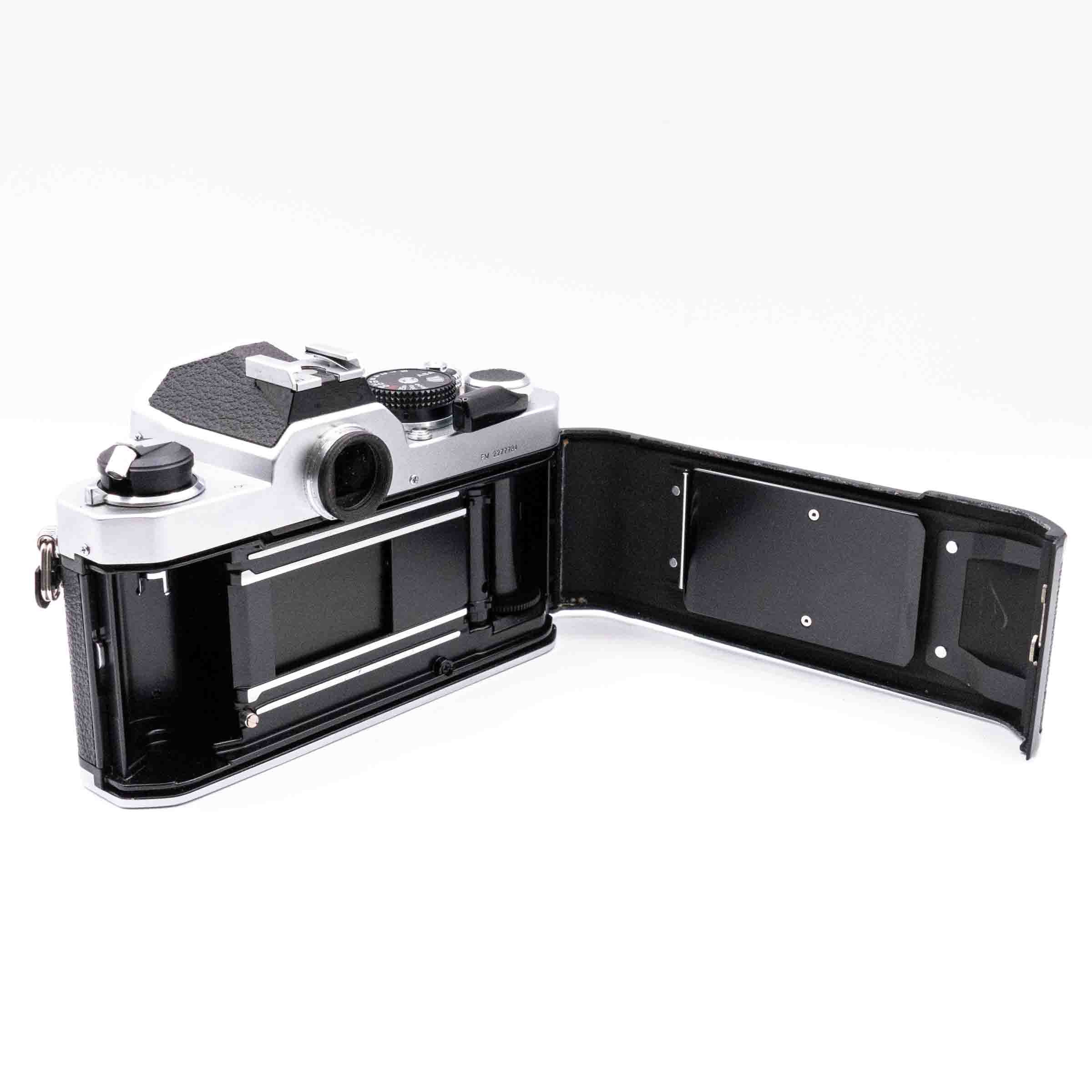 Used Nikon FM 35mm SLR Film Camera – KameraHaus